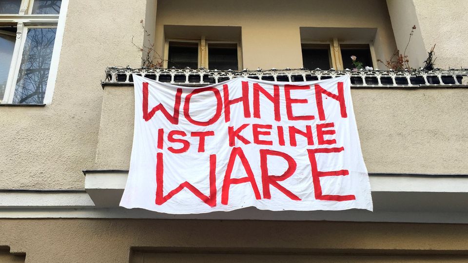 Tenants protesting exorbitant rents in Berlin